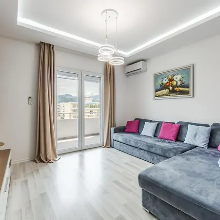 Beachside Modern By Pikhost Appartement