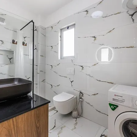 公寓 Beachside Modern By Pikhost Vlorë