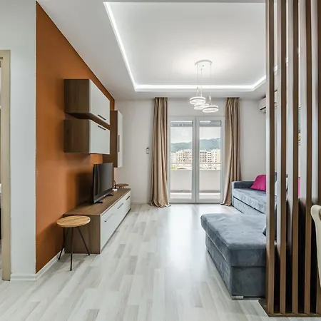 Beachside Modern By Pikhost Apartament