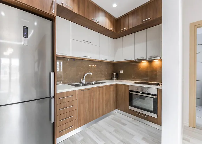 Beachside Modern By Pikhost *