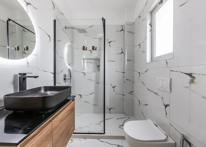 Beachside Modern By Pikhost Apartament Wlora