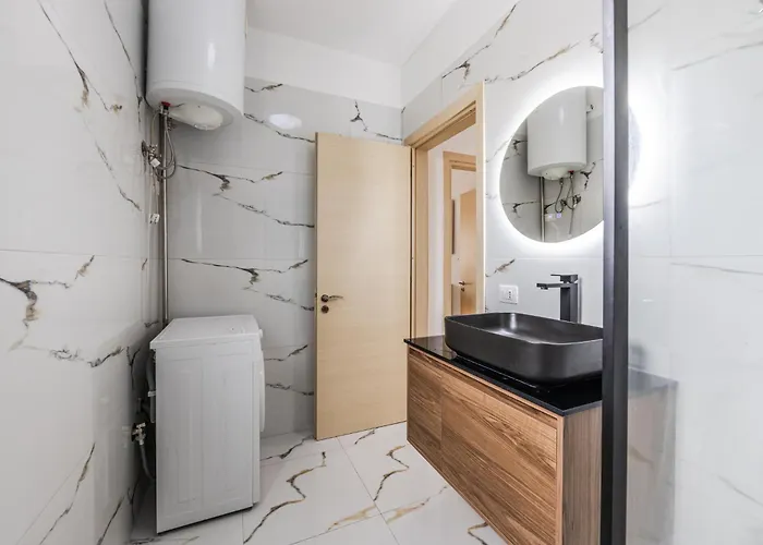 Beachside Modern By Pikhost Wlora