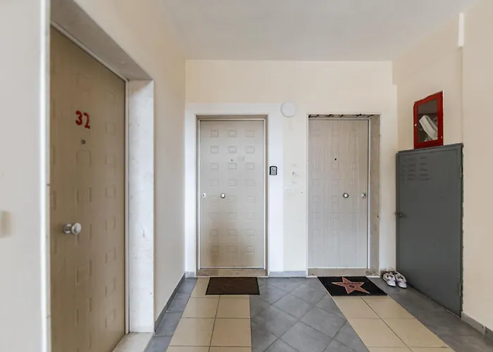 Beachside Modern By Pikhost * Wlora